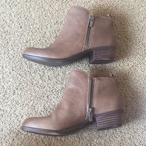 NEW Lucky Brand Basal Bootie